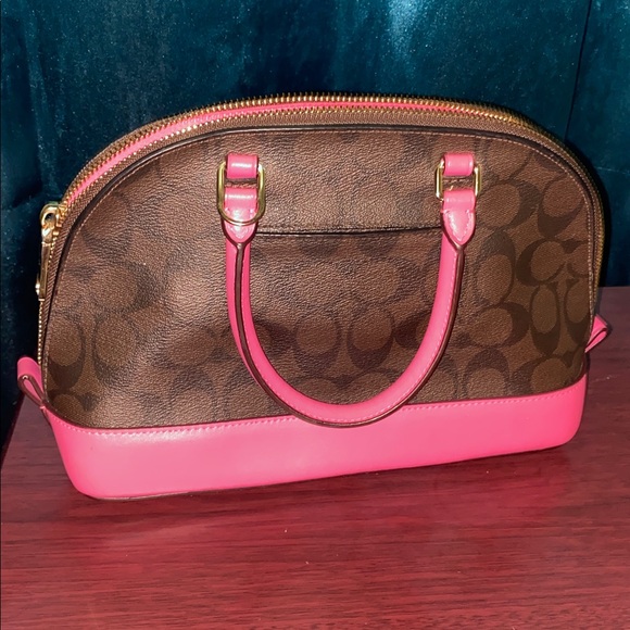 Coach EUC Cora pink 2017 crossbody handbag - Picture 6 of 11